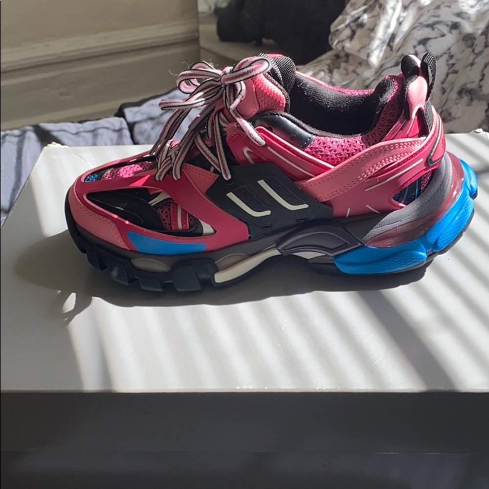 Balenciaga track sneakers - Picture 3 of 8